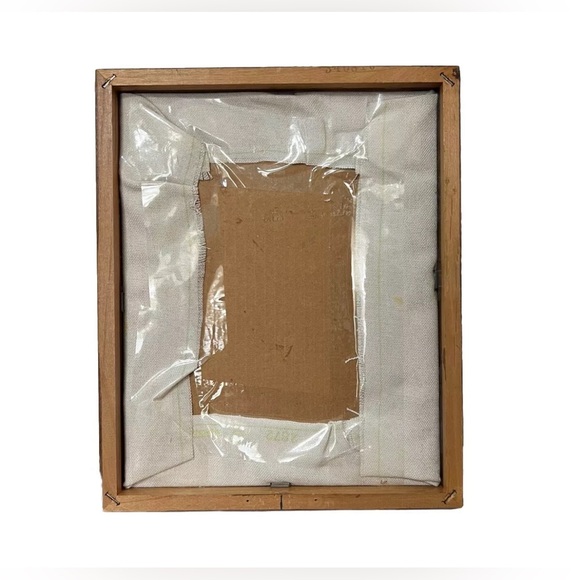 Vintage Wood Framed Embroidery Daisy Bouquet Spring April Floral CottageCore - Picture 3 of 10